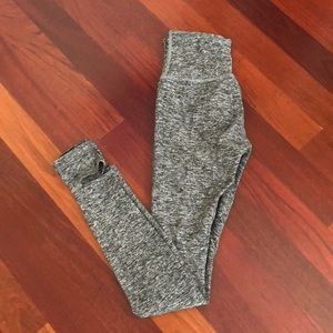 High waisted leggings